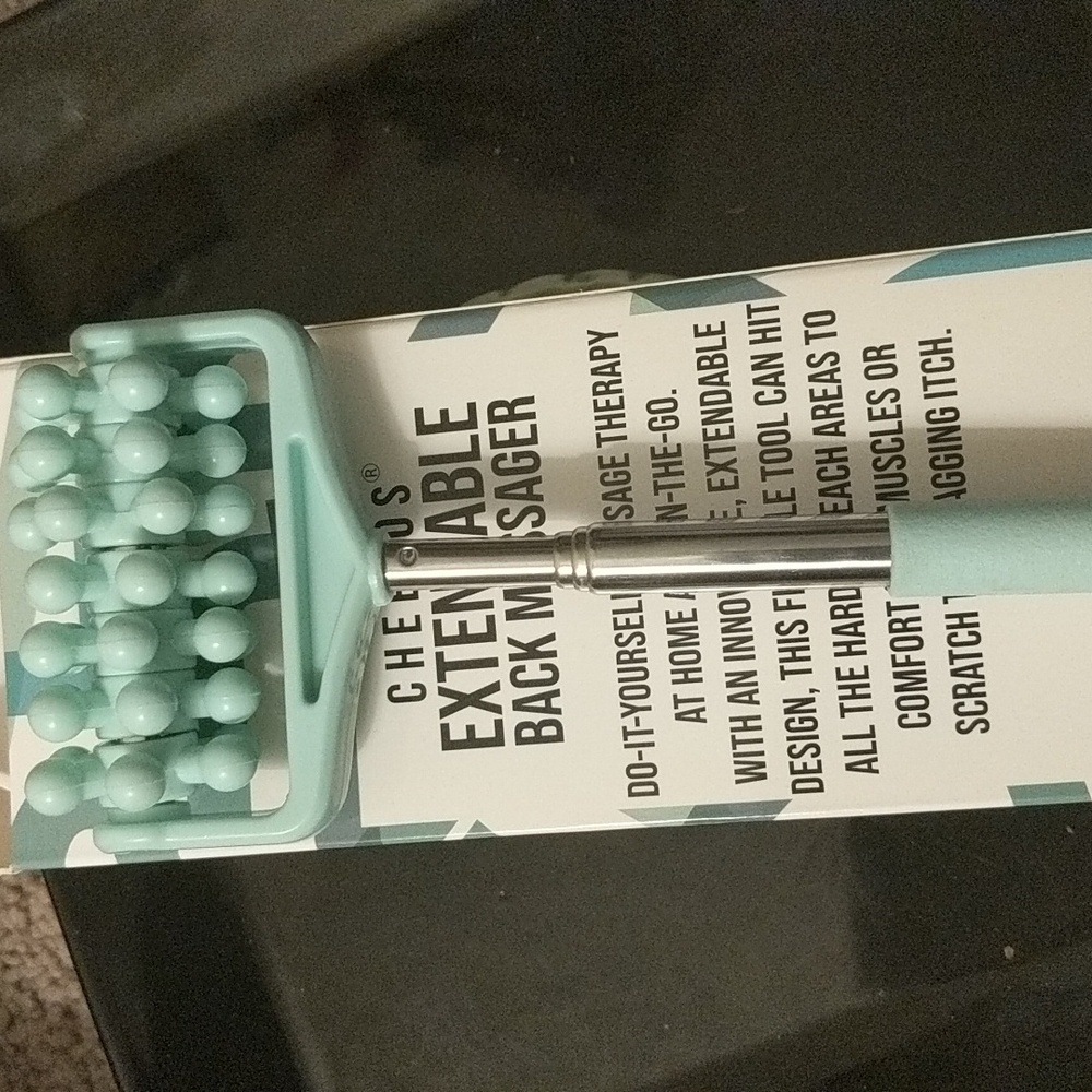 Extendable back massager - Picture 3 of 3